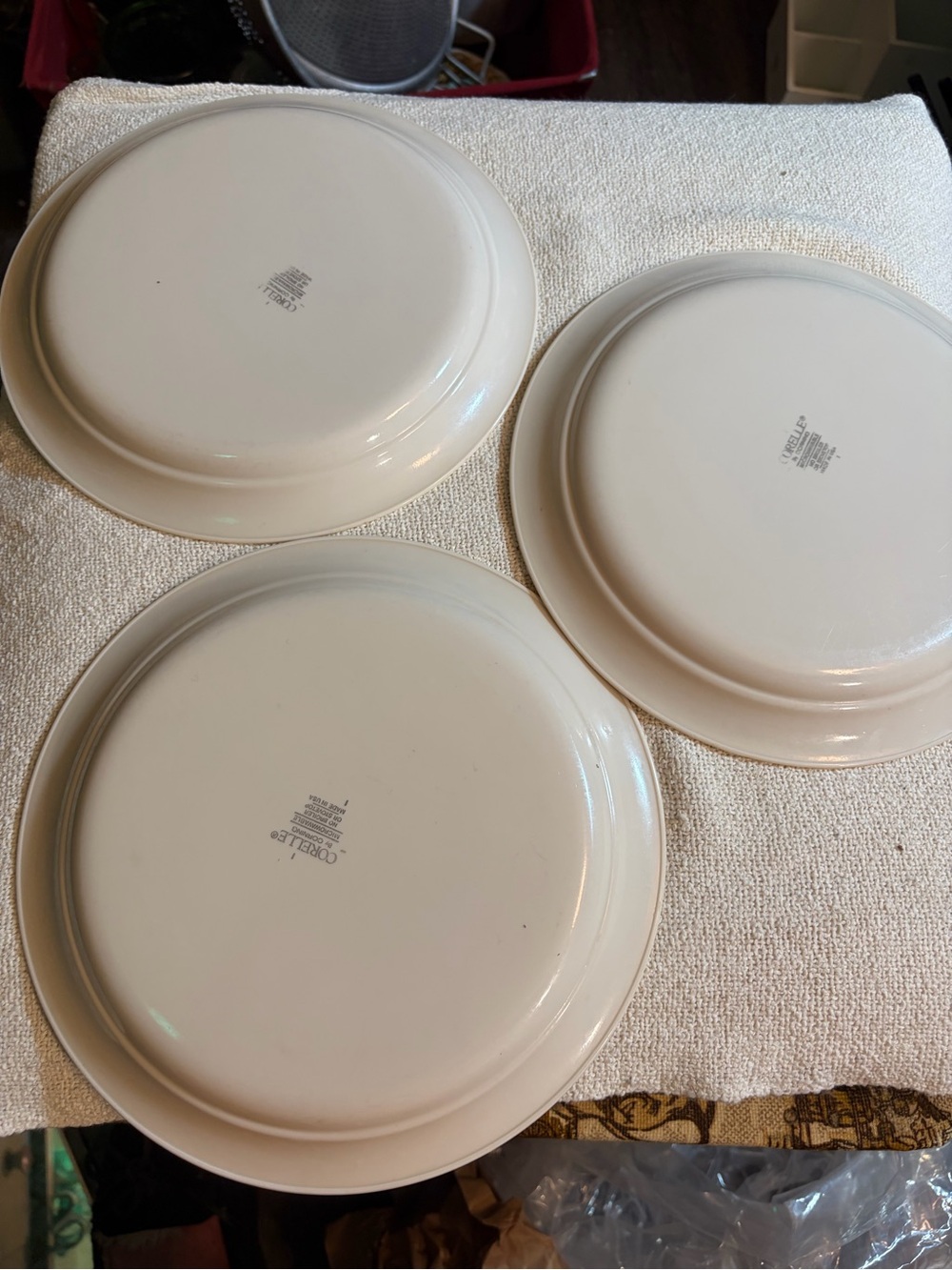 Vintage Corelle Abundance 8.5" Luncheon Salad Plates Set of 6. Retro vibe - Picture 11 of 13